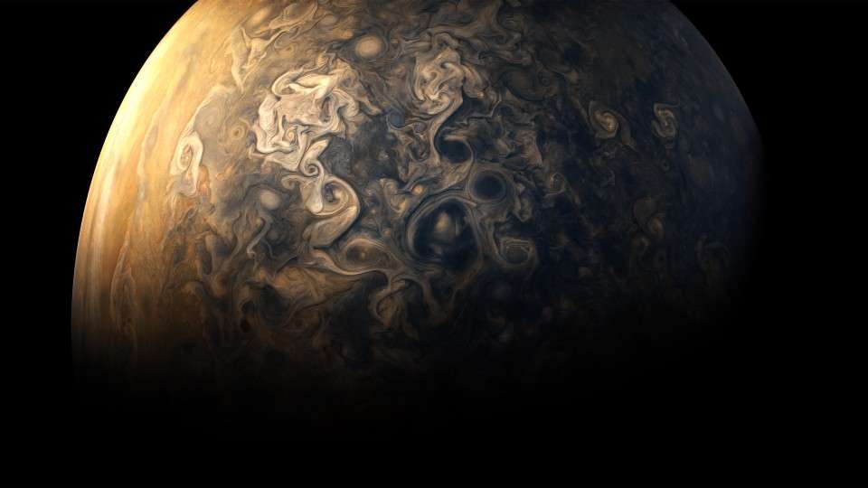 amazing-new-pictures-jupiter-just-perfect-13
