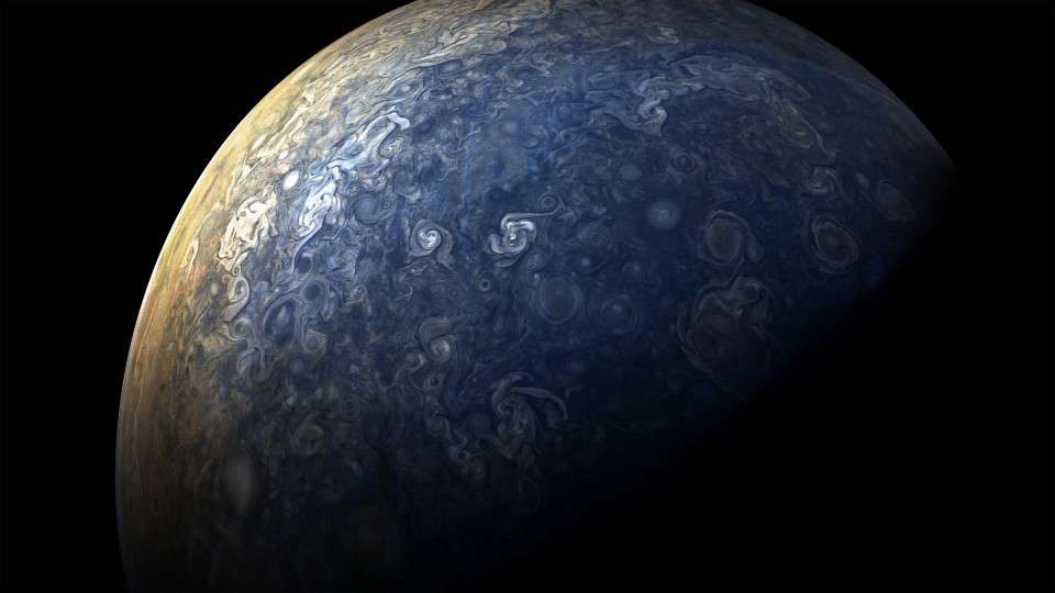 amazing-new-pictures-jupiter-just-perfect-6